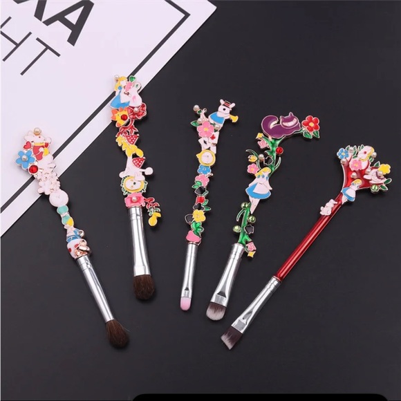 ‼️last one‼️Anime makeup brushes set - Picture 3 of 5